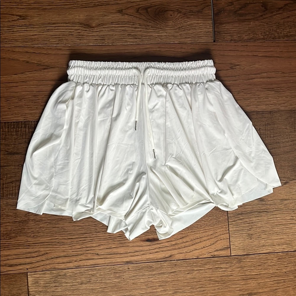 Athletic White Women's Skirt Shorts